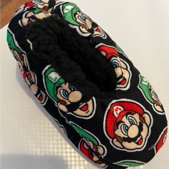 Super Mario Kids Slippers Size 8-13 - Picture 4 of 4